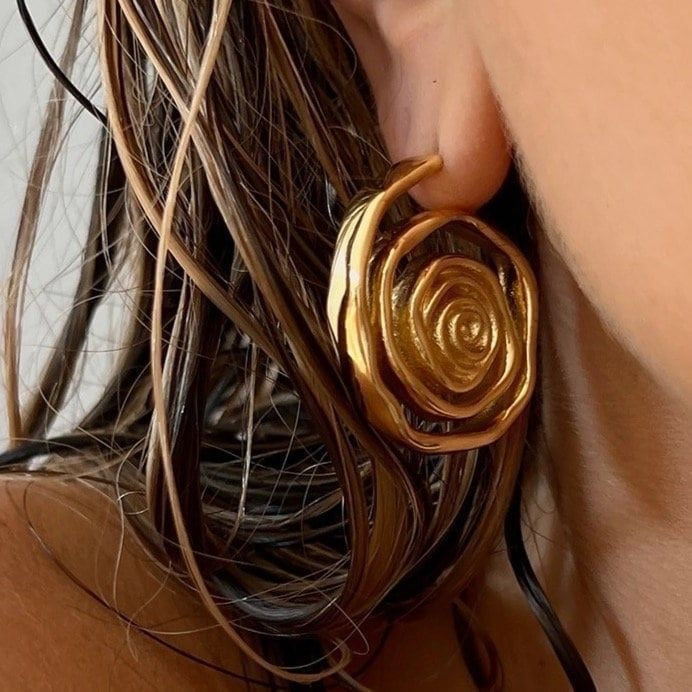 Imperfect spiral earrings.
