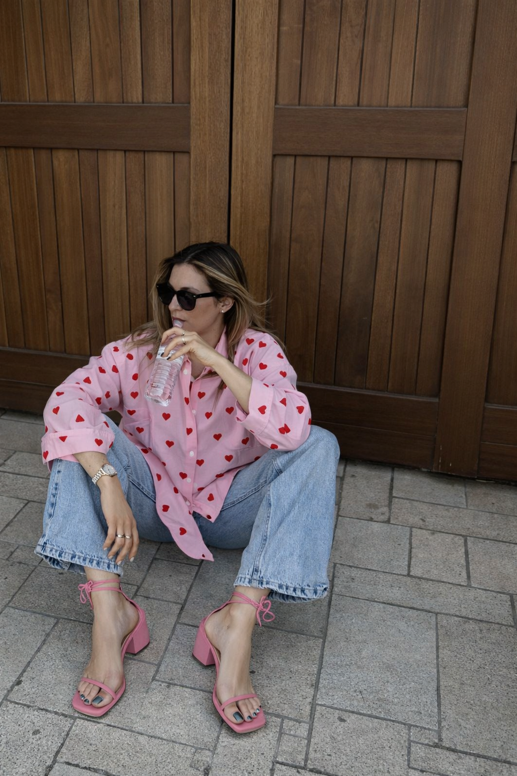 CAMISA ROSA CORAZONES ROJOS MINIS