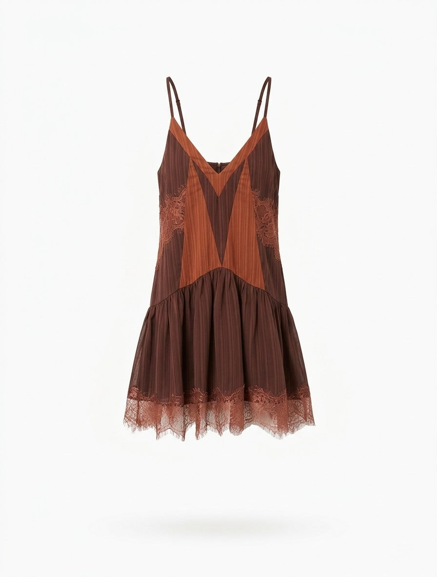 Vestido corto bohemio.
