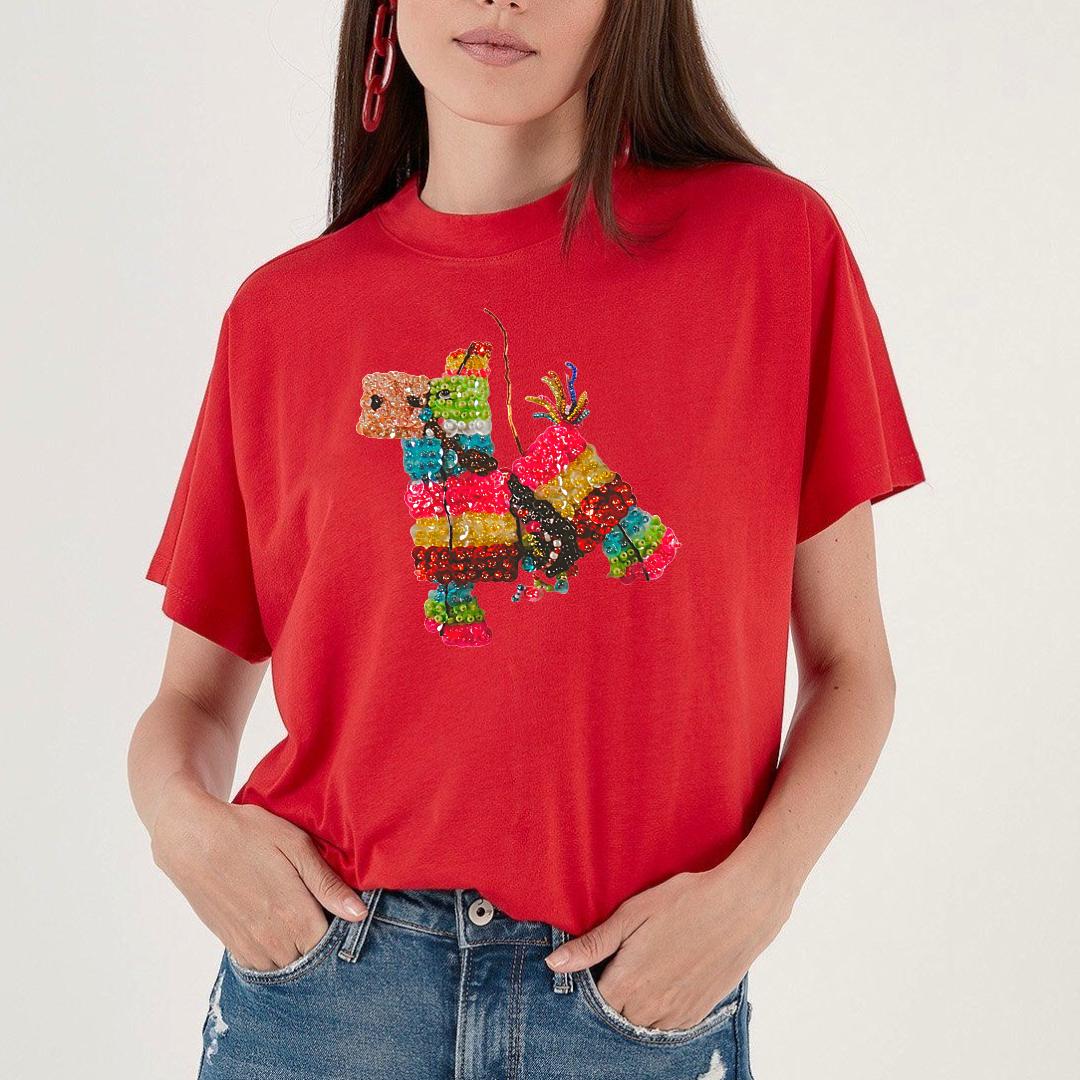 Playera roja piñata mexicana