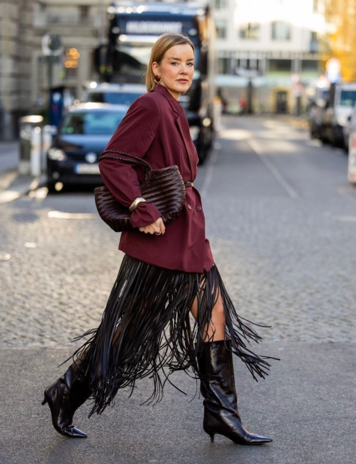Falda PU negra de flecos boho chic