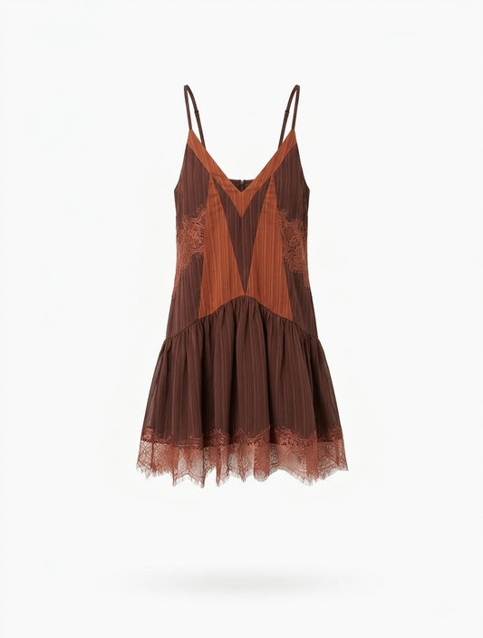 Vestido corto bohemio.