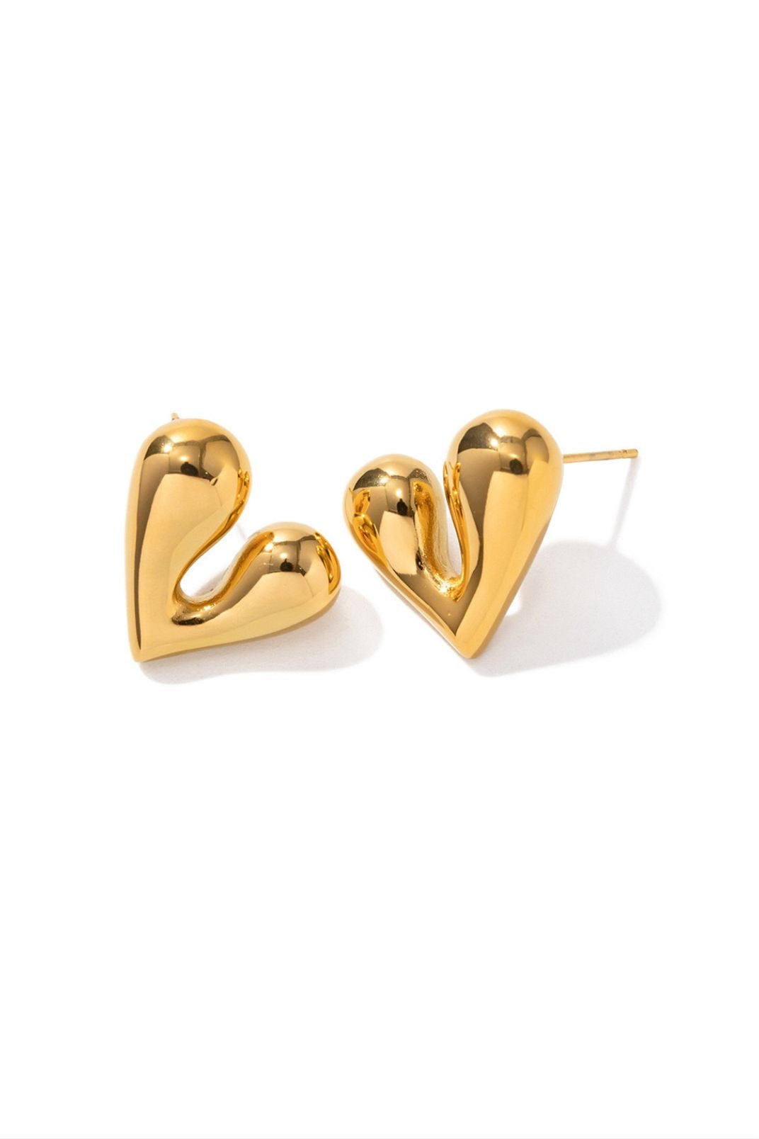 Aretes corazón gota.