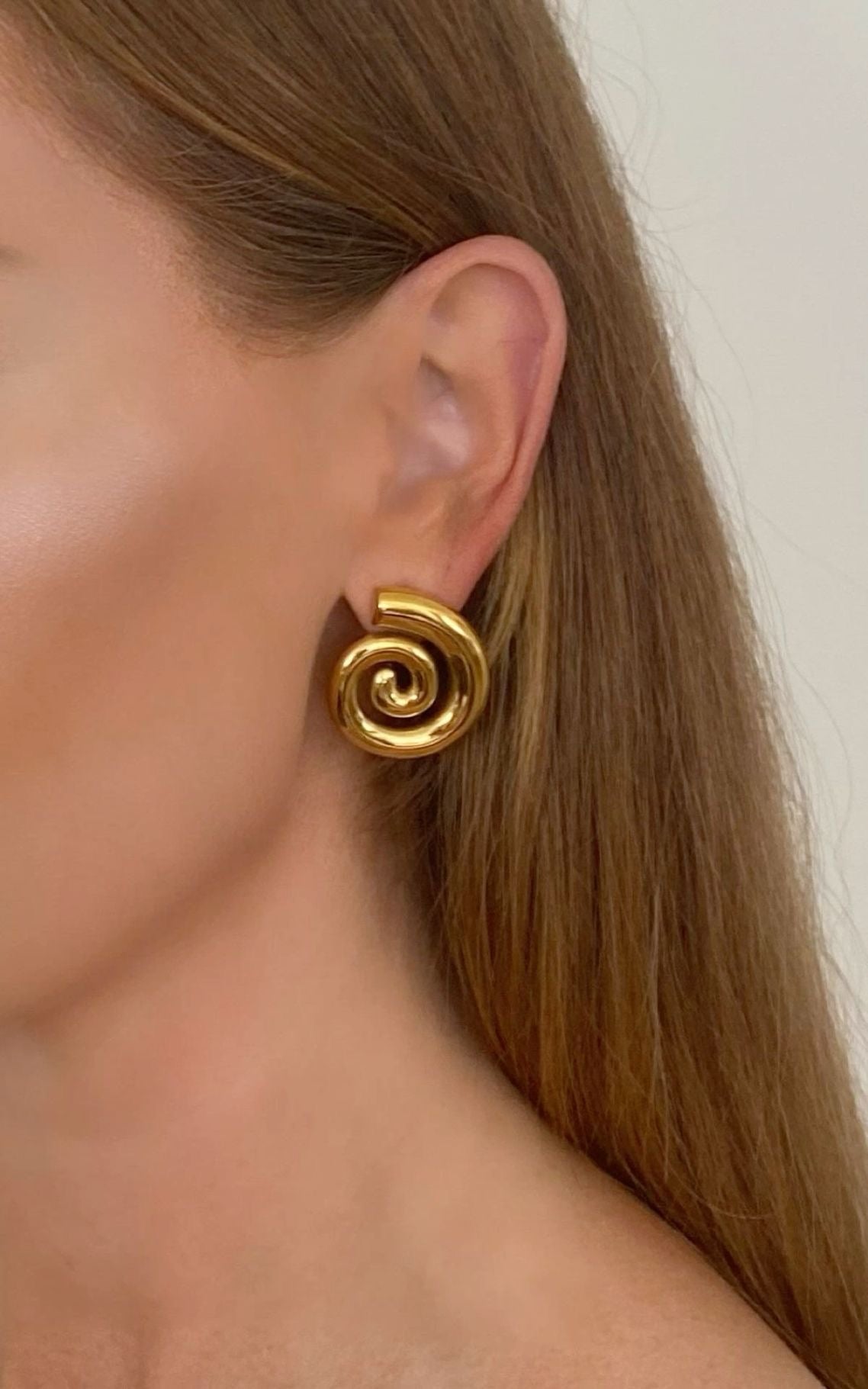 Spiral earrings.