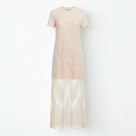 Vestido maxi de encaje y algodón.